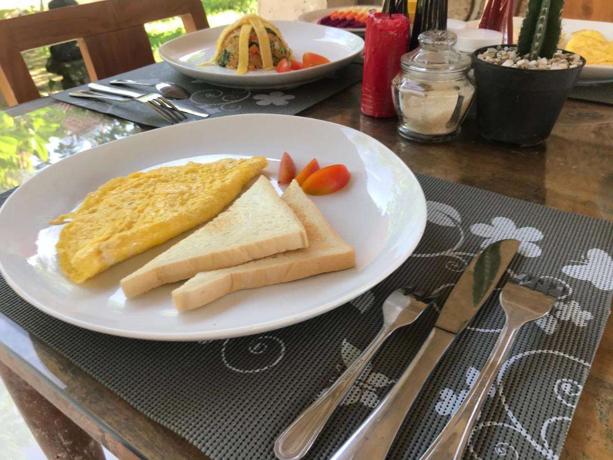 Tangkas Guest House อูบุด ภายนอก รูปภาพ
